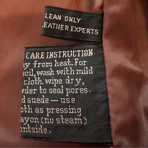 Vintage Suburban Heritage burgundy brown leather belted lined 12 pockets jacket - Picture 10 of 16